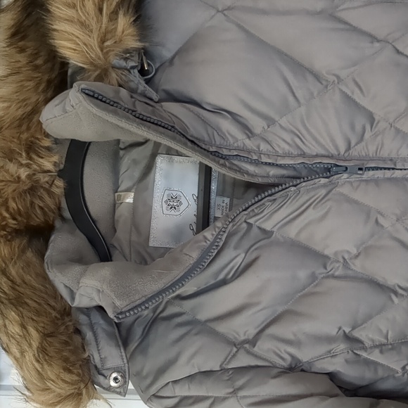 Eddie Bauer Quilted Down Filled Parka - Picture 3 of 9